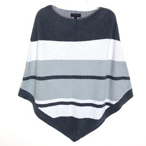 Barefoot Dreams CizyChic Ultra Lite Poncho Ocean Breeze one size